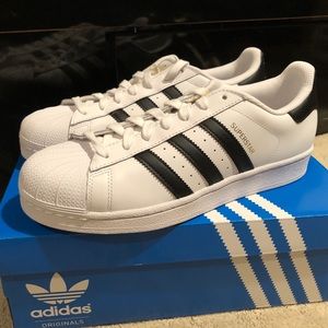 Adidas Superstar